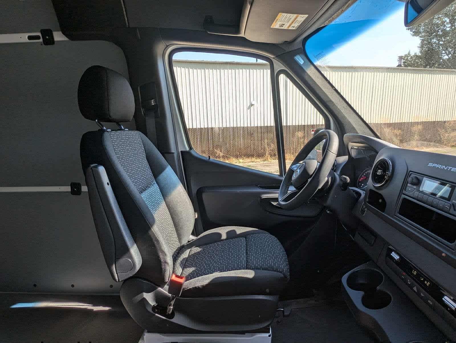 2025 Mercedes-Benz Sprinter Cargo Van 2500 Standard Roof I4 Diesel 144 RWD