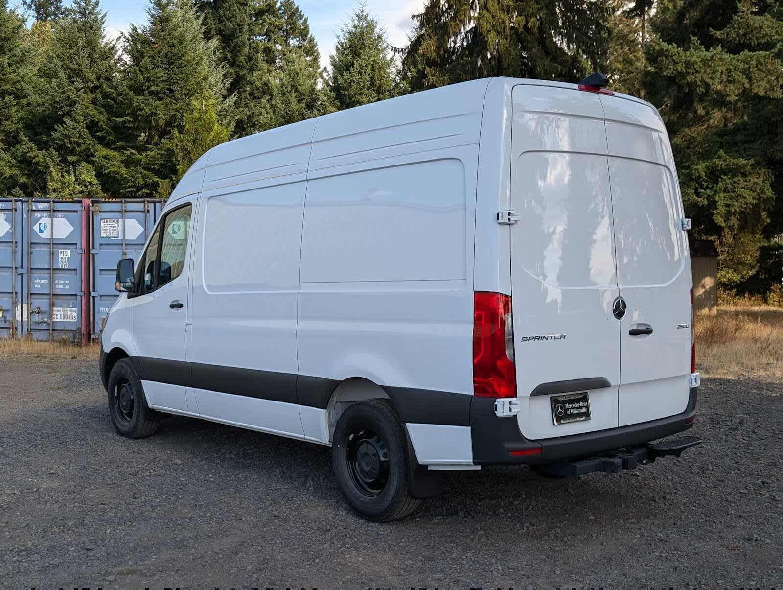 2025 Mercedes-Benz Sprinter Cargo Van 2500 Standard Roof I4 Diesel 144 RWD