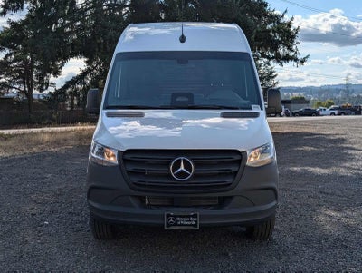 2025 Mercedes-Benz Sprinter Cargo Van 2500 Standard Roof I4 Diesel 144 RWD