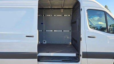 2025 Mercedes-Benz Sprinter Cargo Van 2500 Standard Roof I4 Diesel 144 RWD