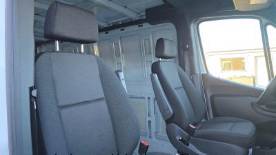 2025 Mercedes-Benz Sprinter Cargo Van 2500 Standard Roof I4 Diesel 144" RWD