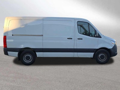 2025 Mercedes-Benz Sprinter Cargo Van 2500 Standard Roof I4 Diesel 144" RWD
