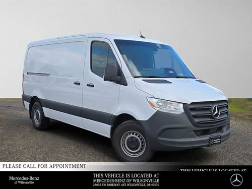 2025 Mercedes-Benz Sprinter Cargo Van 2500 Standard Roof I4 Diesel 144 RWD