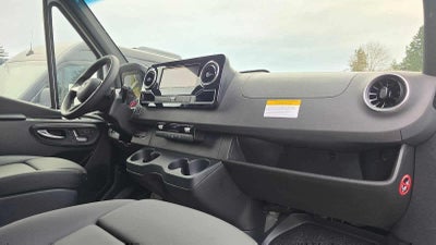 2026 Mercedes-Benz Sprinter 2500 Standard Roof I4 Diesel 144 RWD