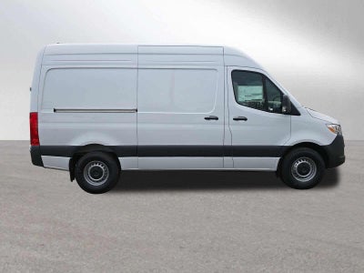 2026 Mercedes-Benz Sprinter 2500 Standard Roof I4 Diesel 144 RWD