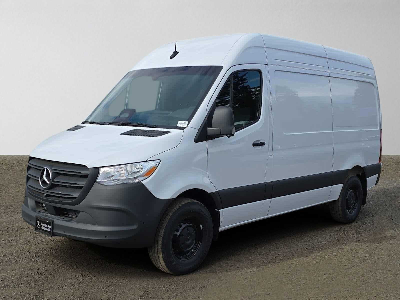 2026 Mercedes-Benz Sprinter 2500 Standard Roof I4 Diesel 144 RWD
