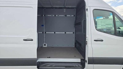 2026 Mercedes-Benz Sprinter 2500 High Roof I4 Diesel 170 RWD