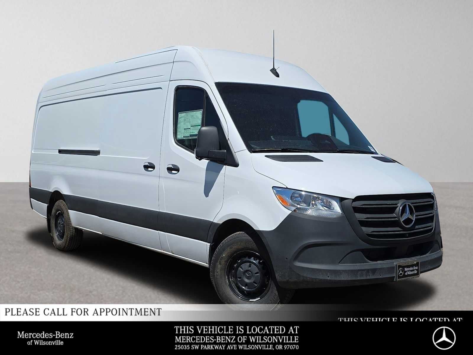 2026 Mercedes-Benz Sprinter 2500 High Roof I4 Diesel 170 RWD