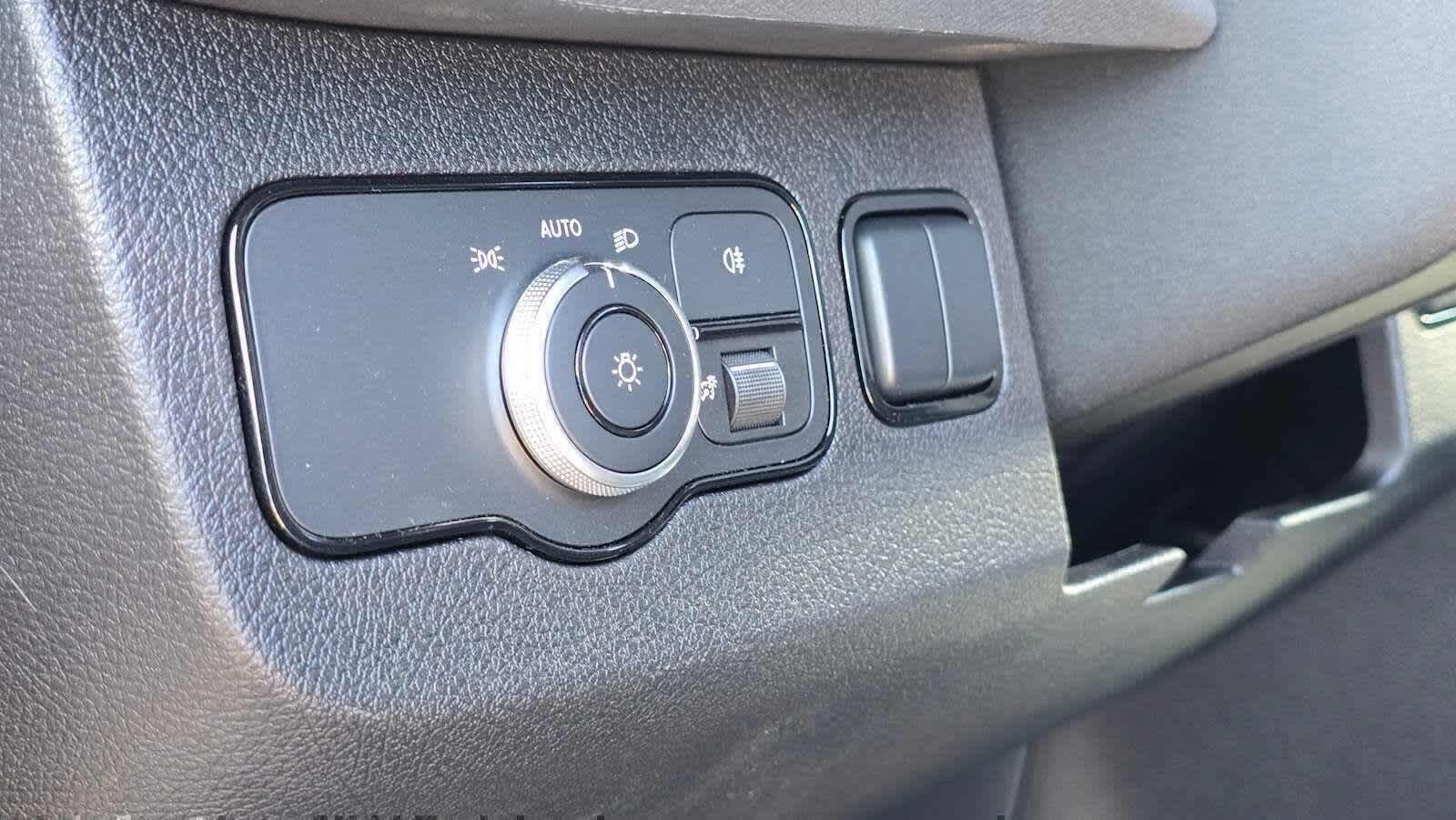 2026 Mercedes-Benz Sprinter 2500 High Roof I4 Diesel 170 RWD