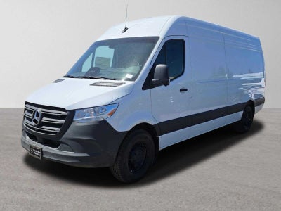 2026 Mercedes-Benz Sprinter 2500 High Roof I4 Diesel 170 RWD