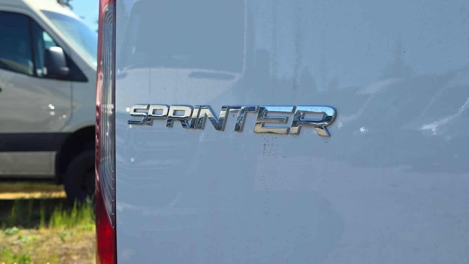 2026 Mercedes-Benz Sprinter 2500 High Roof I4 Diesel 170 RWD