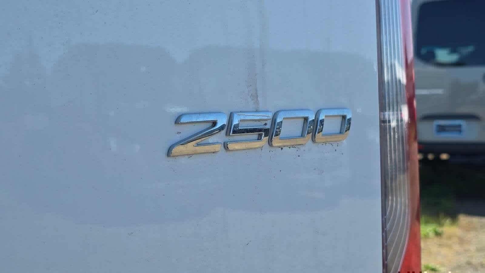 2026 Mercedes-Benz Sprinter 2500 High Roof I4 Diesel 170 RWD