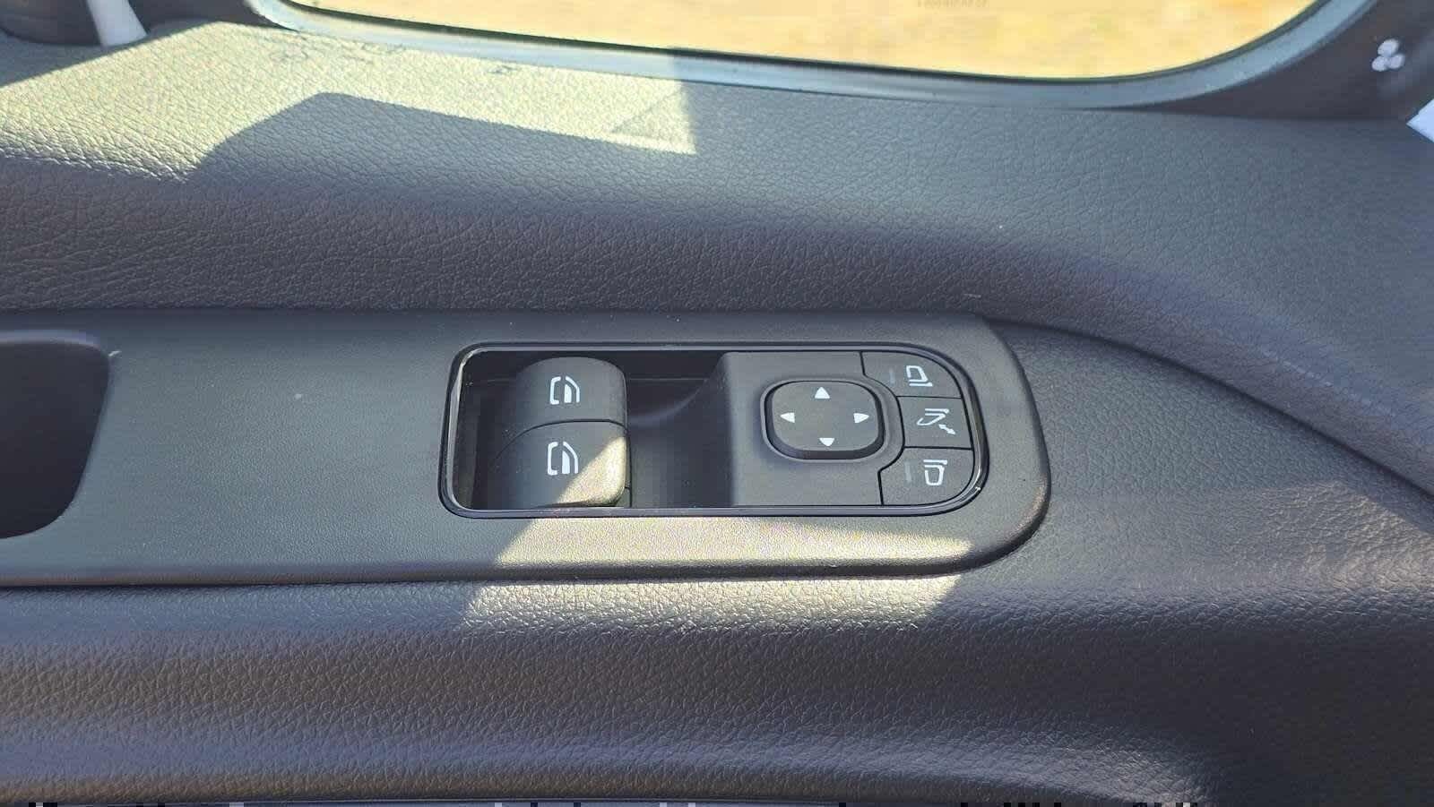 2026 Mercedes-Benz Sprinter 2500 High Roof I4 Diesel 170 RWD