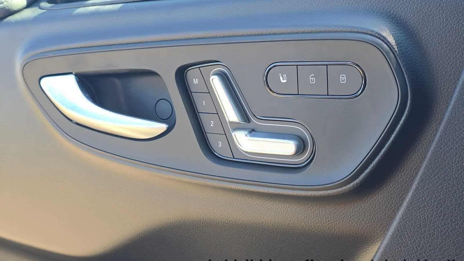 2026 Mercedes-Benz Sprinter 2500 High Roof I4 Diesel 170 RWD
