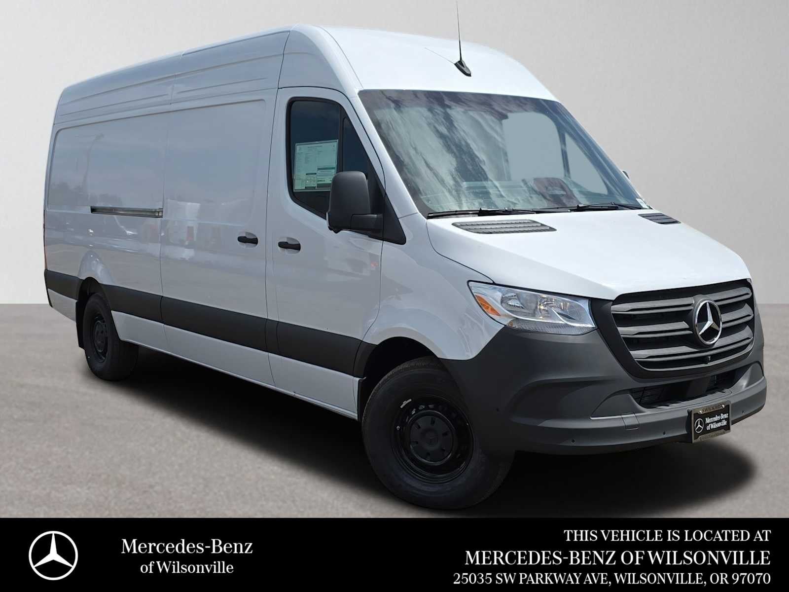 2026 Mercedes-Benz Sprinter 2500 High Roof I4 Diesel 170 RWD