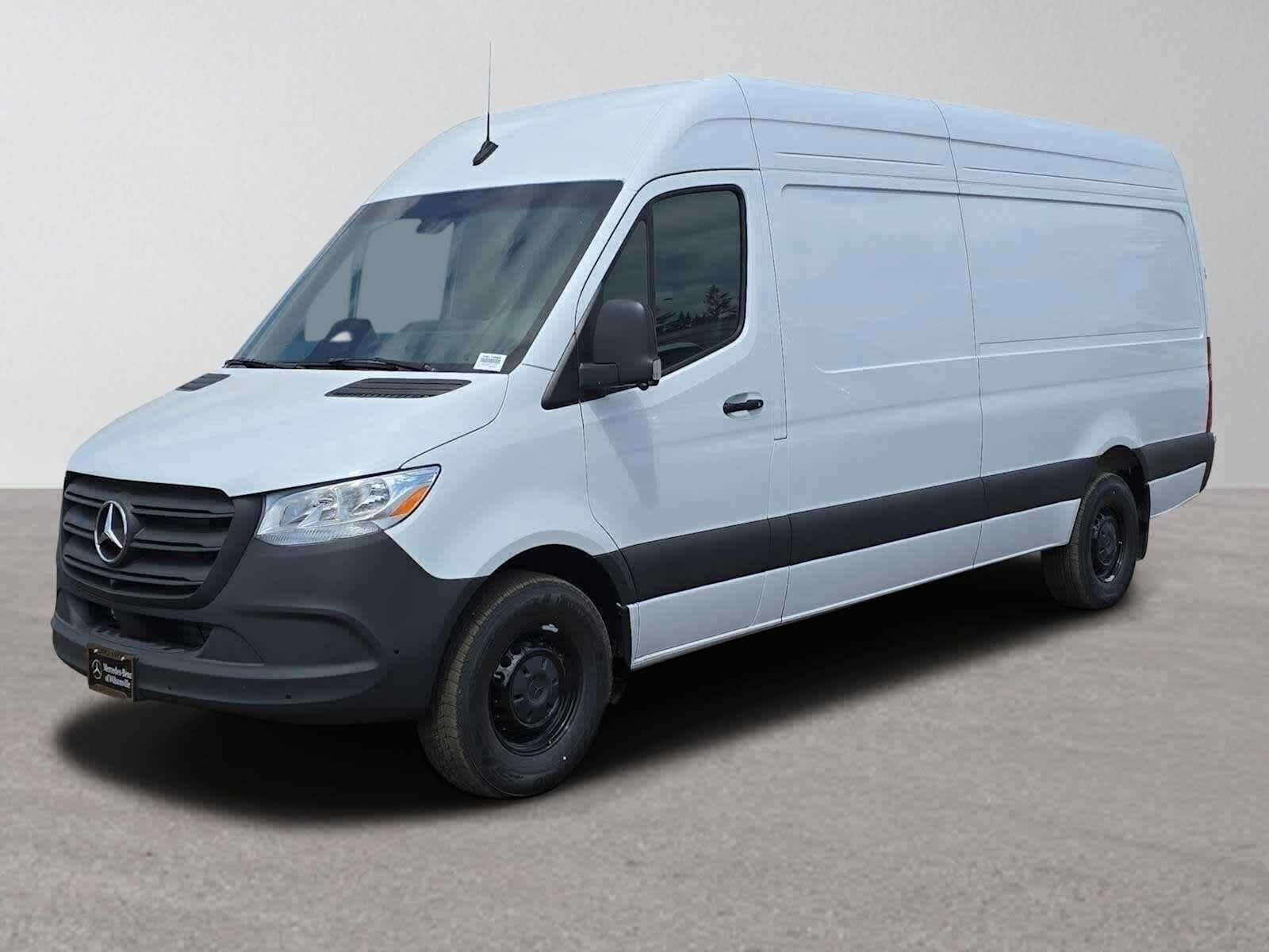 2026 Mercedes-Benz Sprinter 2500 High Roof I4 Diesel 170 RWD