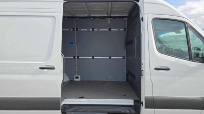 2026 Mercedes-Benz Sprinter 2500 High Roof I4 Diesel 170 RWD