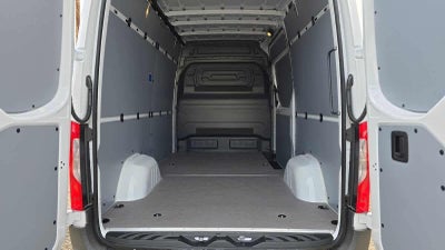 2026 Mercedes-Benz Sprinter 2500 High Roof I4 Diesel 170 RWD