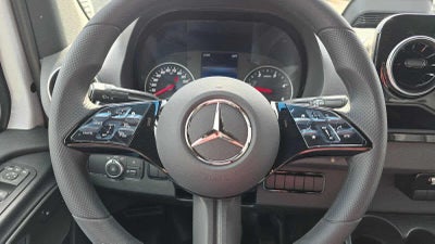 2026 Mercedes-Benz Sprinter 2500 High Roof I4 Diesel 170 RWD