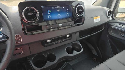 2026 Mercedes-Benz Sprinter 2500 High Roof I4 Diesel 170 RWD
