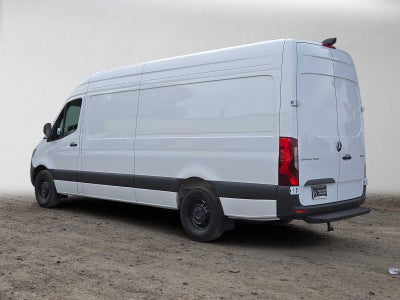 2026 Mercedes-Benz Sprinter Cargo 2500 High Roof I4 Diesel 170 RWD