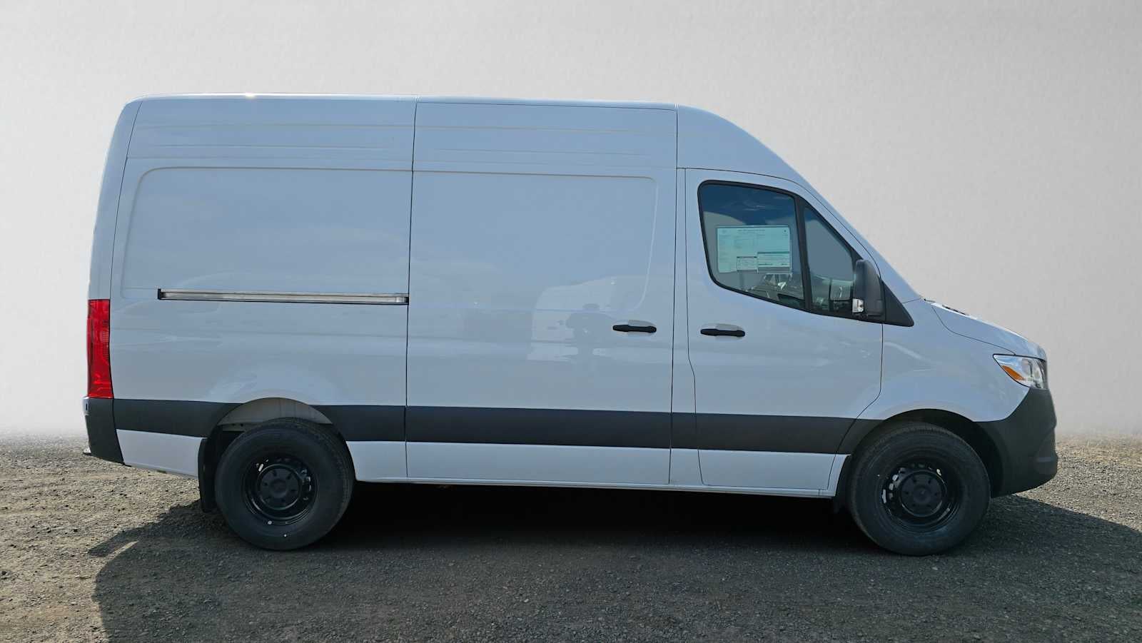 2026 Mercedes-Benz Sprinter 2500 High Roof I4 Diesel 170 RWD