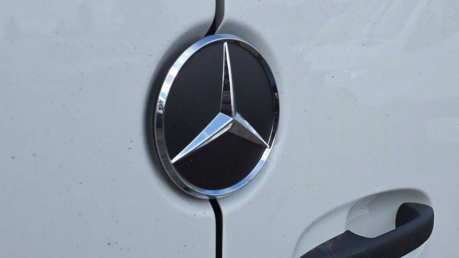 2026 Mercedes-Benz Sprinter 2500 High Roof I4 Diesel 170 RWD