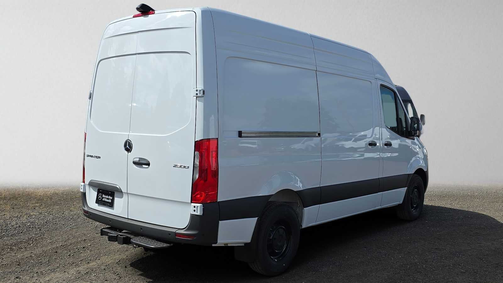 2026 Mercedes-Benz Sprinter 2500 High Roof I4 Diesel 170 RWD