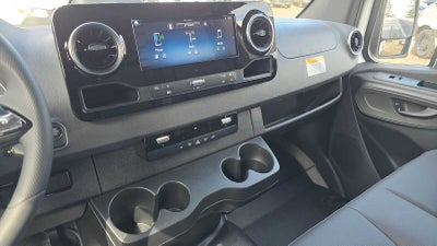 2026 Mercedes-Benz Sprinter 2500 High Roof I4 Diesel 170 RWD