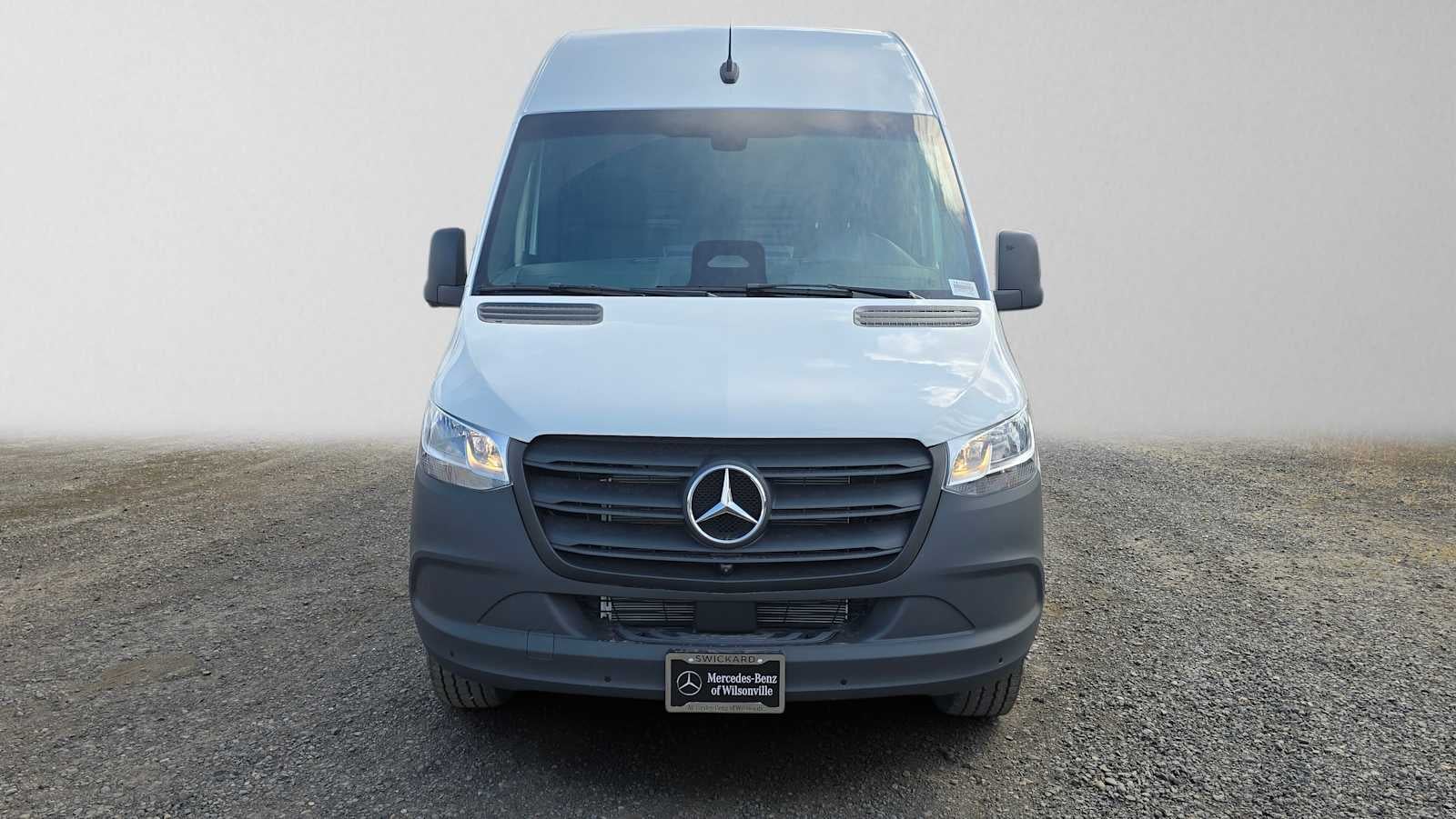 2026 Mercedes-Benz Sprinter 2500 High Roof I4 Diesel 170 RWD