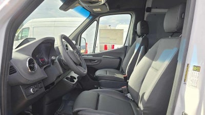2026 Mercedes-Benz Sprinter 2500 High Roof I4 Diesel 170 RWD