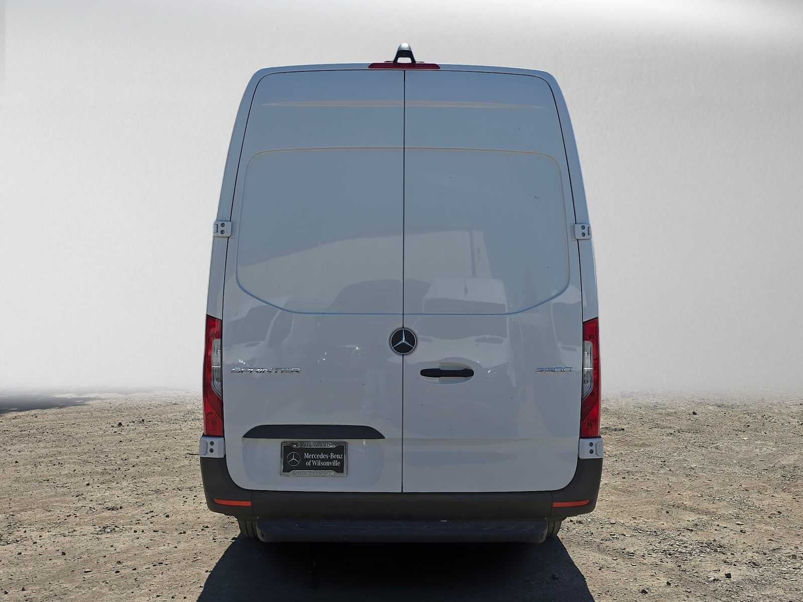 2026 Mercedes-Benz Sprinter Cargo 2500 High Roof I4 Diesel 170 RWD
