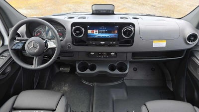 2026 Mercedes-Benz Sprinter 2500 High Roof I4 Diesel 170 RWD