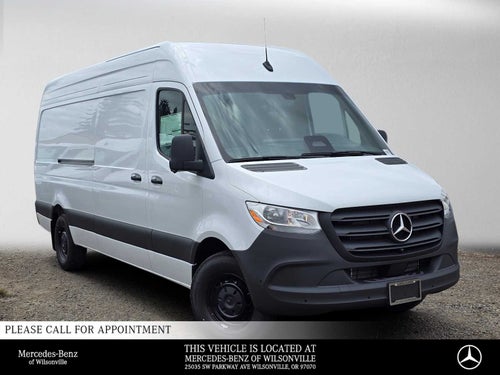 2026 Mercedes-Benz Sprinter 2500 High Roof I4 Diesel 170 RWD