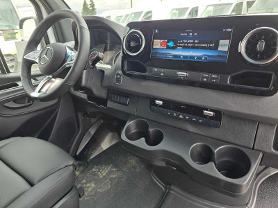 2026 Mercedes-Benz Sprinter 2500 High Roof I4 Diesel 170 RWD