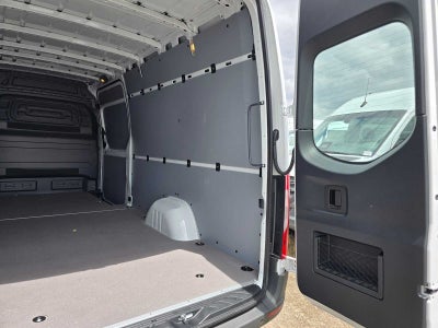 2026 Mercedes-Benz Sprinter 2500 High Roof I4 Diesel 170 RWD
