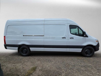 2026 Mercedes-Benz Sprinter 2500 High Roof I4 Diesel 170 RWD