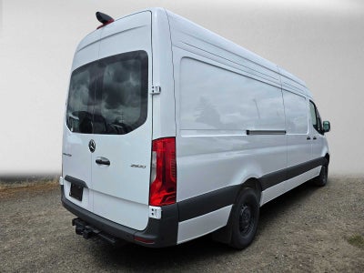 2026 Mercedes-Benz Sprinter 2500 High Roof I4 Diesel 170 RWD