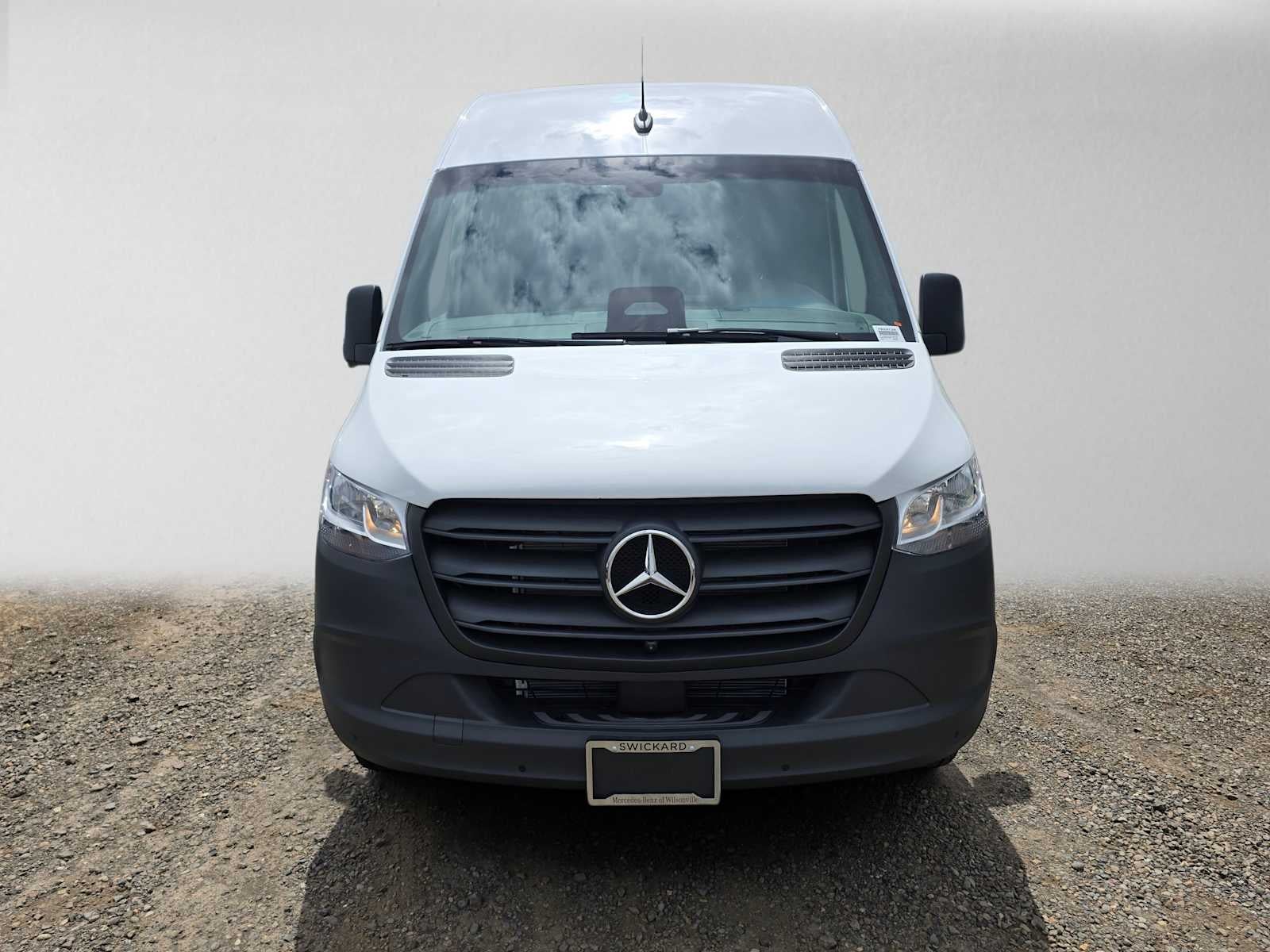 2026 Mercedes-Benz Sprinter 2500 High Roof I4 Diesel 170 RWD