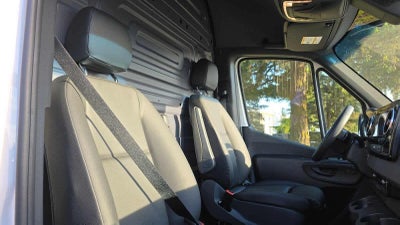 2025 Mercedes-Benz Sprinter Cargo Van 2500 Standard Roof I4 Diesel HO 144 RWD