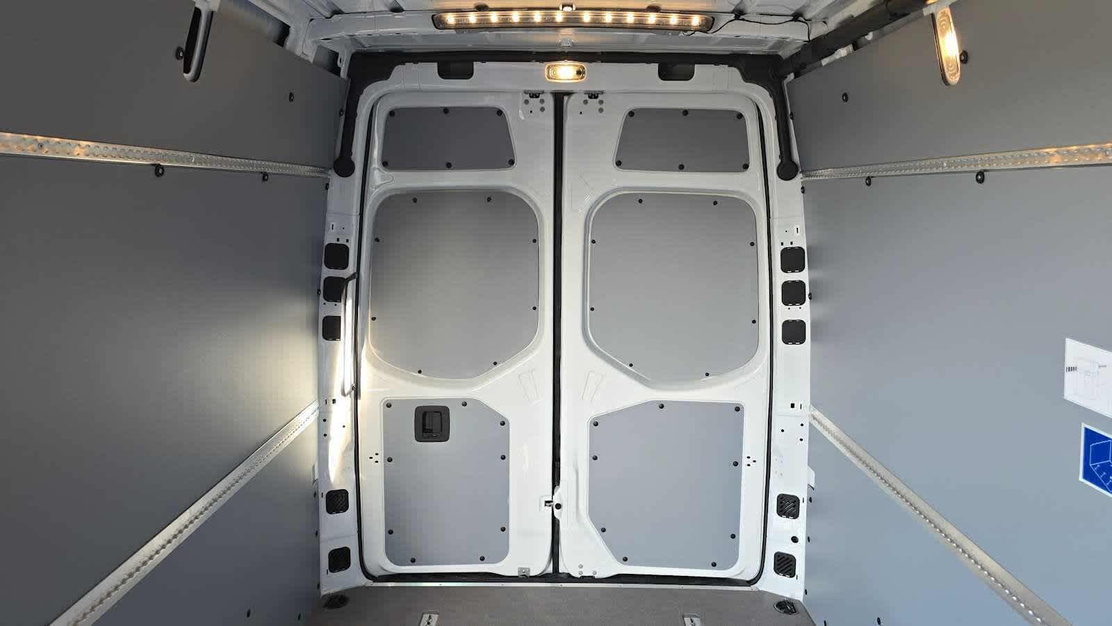 2025 Mercedes-Benz Sprinter Cargo Van 2500 Standard Roof I4 Diesel HO 144 RWD