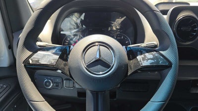 2025 Mercedes-Benz Sprinter Cargo Van 2500 Standard Roof I4 Diesel HO 144 RWD