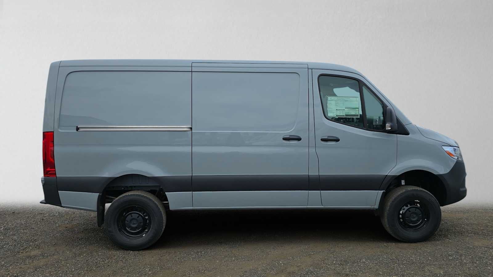 2025 Mercedes-Benz Sprinter Cargo Van 2500 Standard Roof I4 Diesel HO 144 AWD