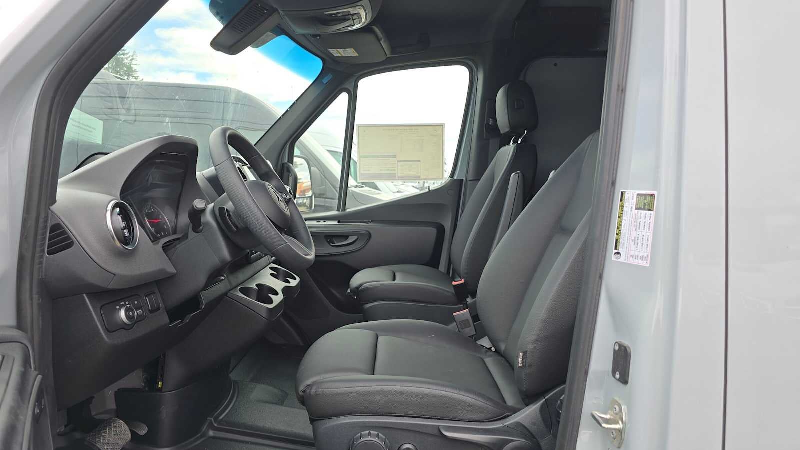 2025 Mercedes-Benz Sprinter Cargo Van 2500 Standard Roof I4 Diesel HO 144 AWD
