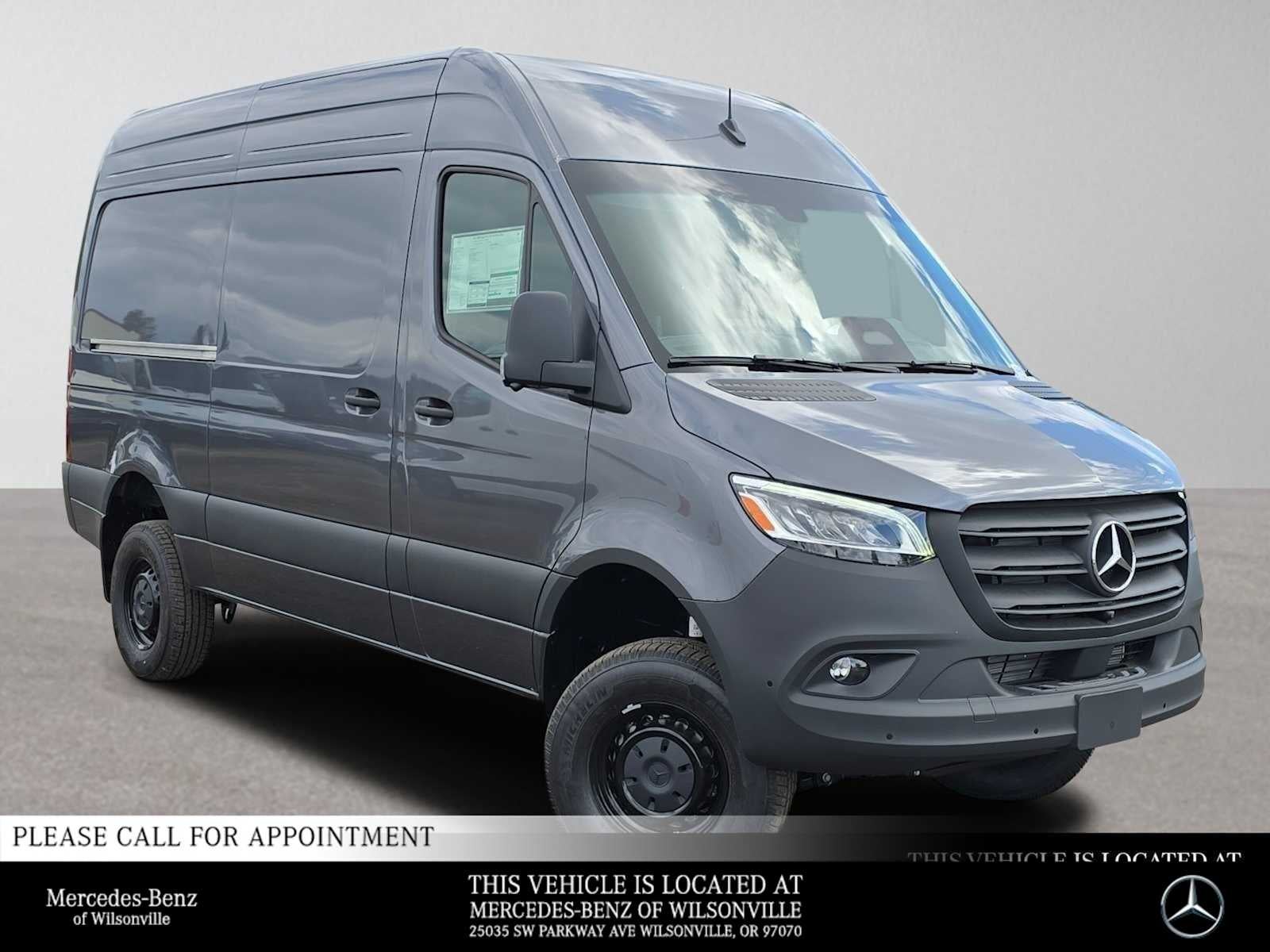 2026 Mercedes-Benz Sprinter 2500 Standard Roof I4 Diesel HO 144 AWD