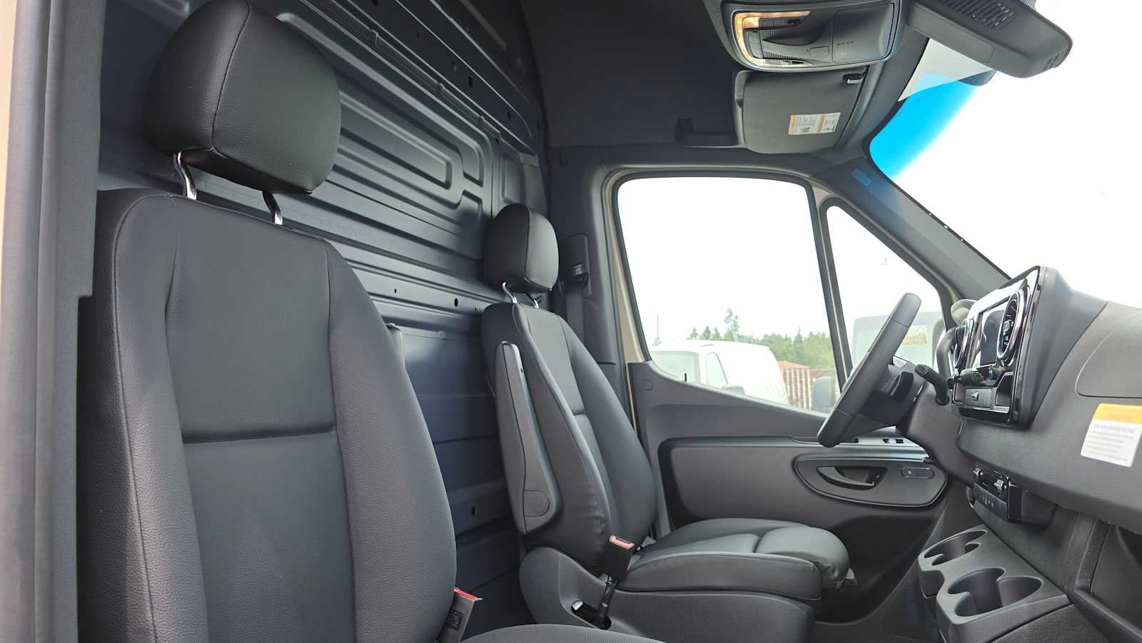 2025 Mercedes-Benz Sprinter Cargo Van 2500 Standard Roof I4 Diesel HO 144 AWD