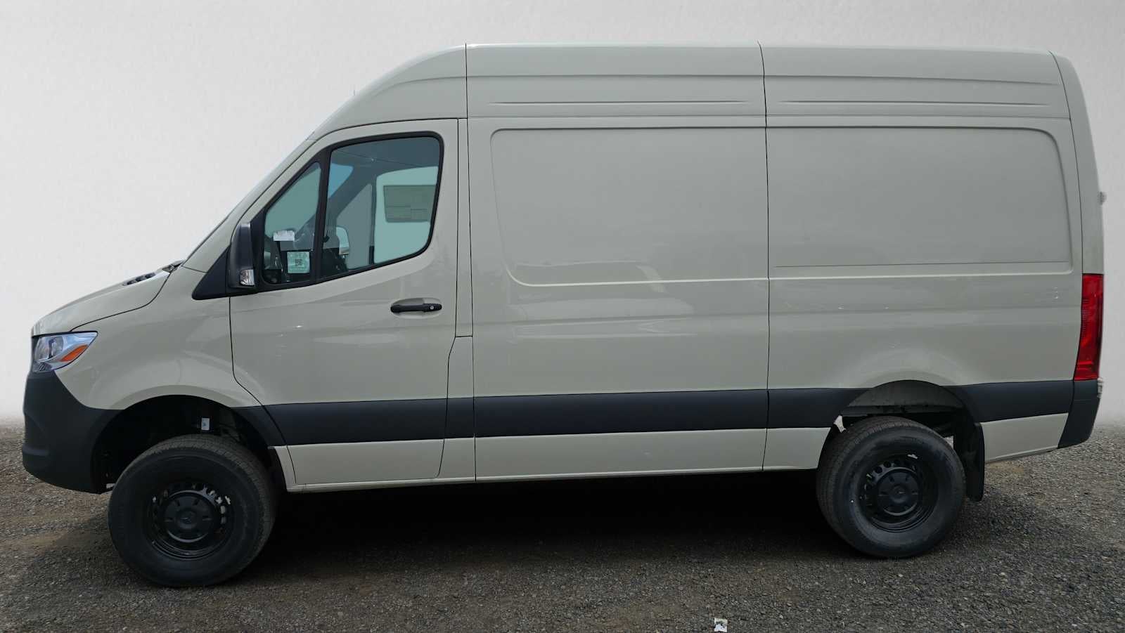 2025 Mercedes-Benz Sprinter Cargo Van 2500 Standard Roof I4 Diesel HO 144 AWD