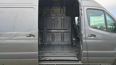 2026 Mercedes-Benz Sprinter 2500 Standard Roof I4 Diesel HO 144 AWD