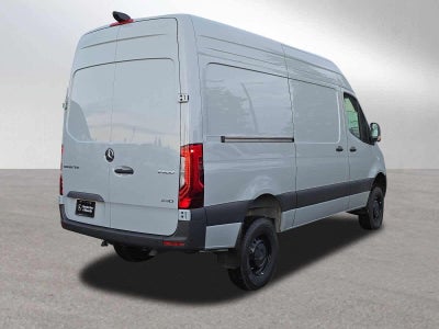 2026 Mercedes-Benz Sprinter 2500 Standard Roof I4 Diesel HO 144 AWD
