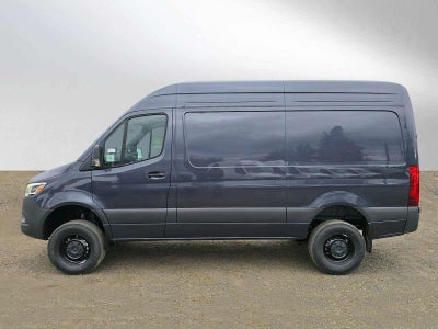 2026 Mercedes-Benz Sprinter 2500 Standard Roof I4 Diesel HO 144" AWD